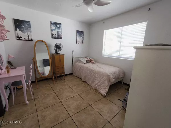 Mesa, AZ 85204,2045 E MARILYN Avenue