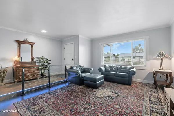 Phoenix, AZ 85053,3016 W ACOMA Drive
