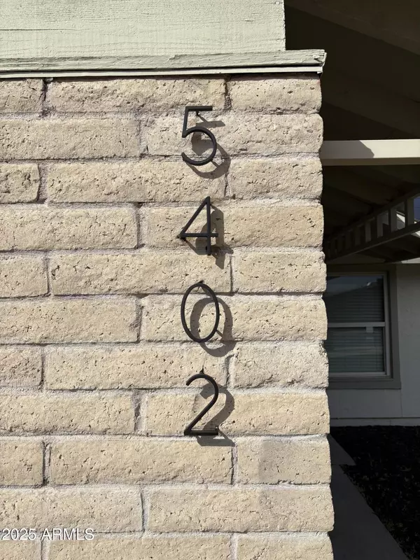 Glendale, AZ 85306,5402 W COUNTRY GABLES Drive