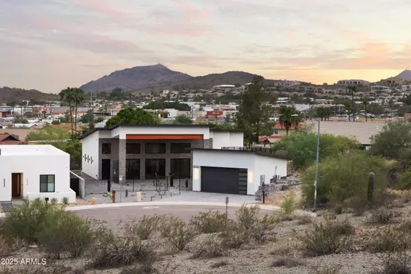 13036 N 23RD Place, Phoenix, AZ 85022