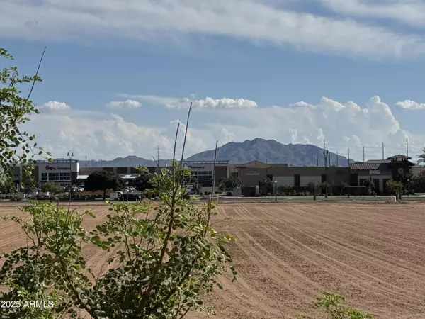 Gilbert, AZ 85295,4043 E PONY Lane #104