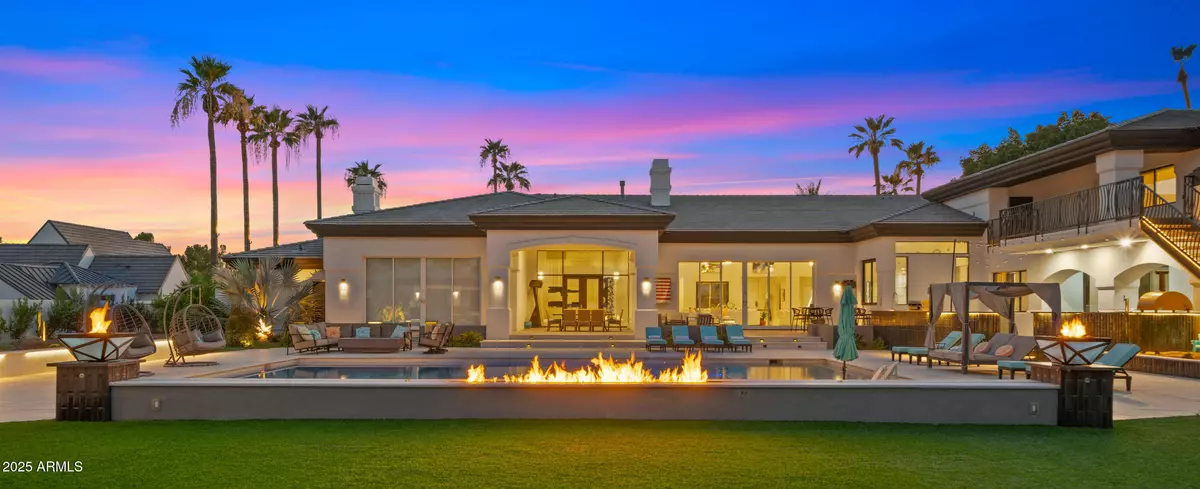 Phoenix, AZ 85018,4425 N ARCADIA Lane