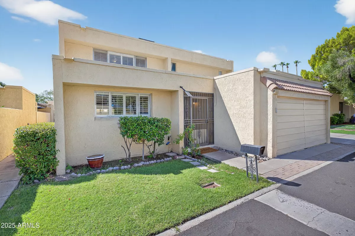 Phoenix, AZ 85015,2107 W MARLETTE Avenue