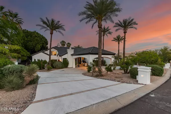 Phoenix, AZ 85044,11827 S MONTEZUMA Court