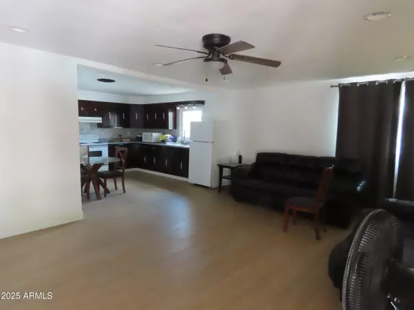 Superior, AZ 85173,315 W Wight Street