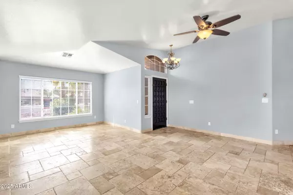 Phoenix, AZ 85044,4616 E GOLD POPPY Way