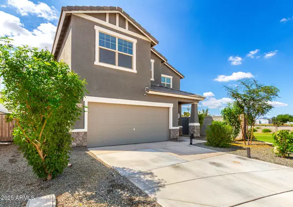 San Tan Valley, AZ 85140,1883 E NEW BONNET Lane