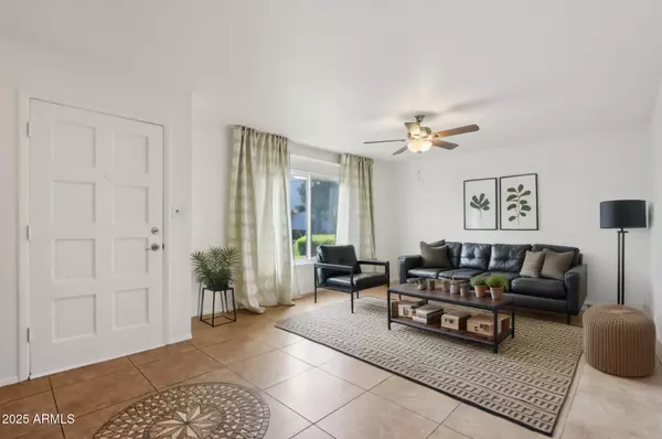 Scottsdale, AZ 85250,5129 N 81ST Street