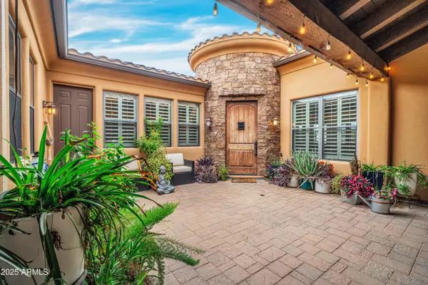 Phoenix, AZ 85086,810 W HIDDEN VALLEY Drive