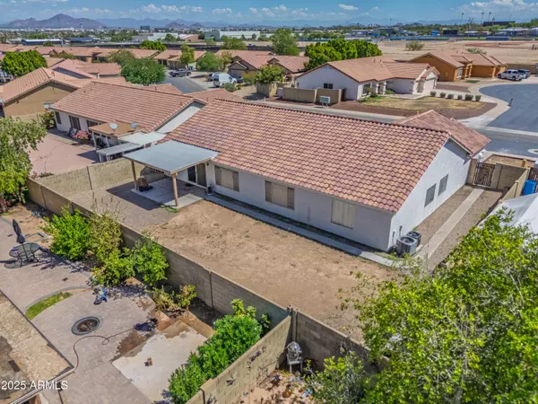 Phoenix, AZ 85042,7032 S 19TH Place