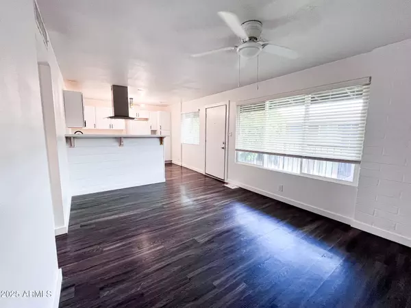 Mesa, AZ 85210,241 E 1ST Avenue #10