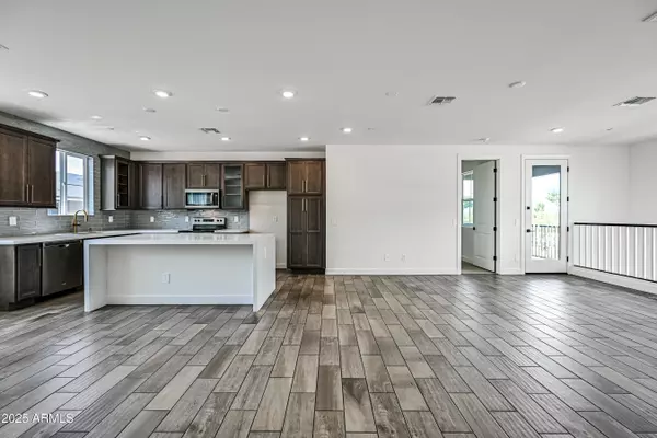 Surprise, AZ 85388,11300 N CASA DEGA Drive #1061