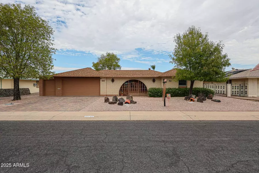 10722 W TROPICANA Circle, Sun City, AZ 85351