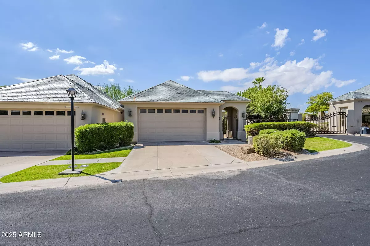 Fountain Hills, AZ 85268,16540 E EL LAGO Boulevard #33