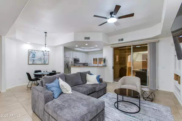Scottsdale, AZ 85260,8245 E BELL Road #102
