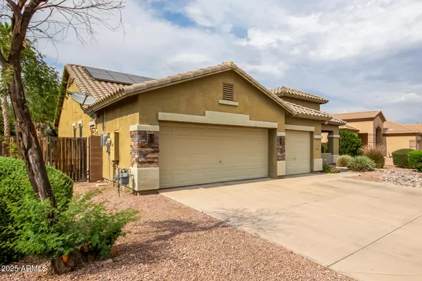 Chandler, AZ 85286,1676 E HAWKEN Place
