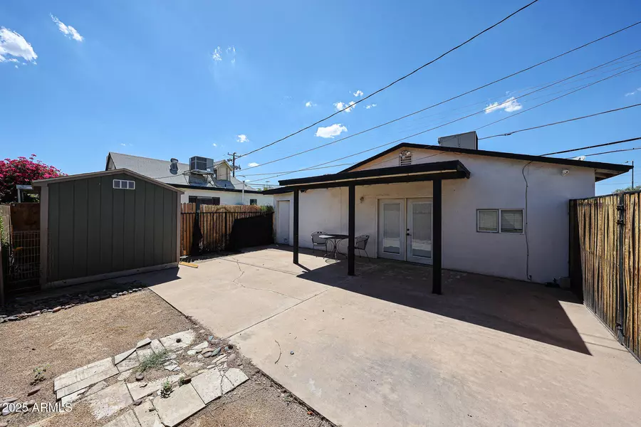 1614 E ROMA Avenue #B, Phoenix, AZ 85016