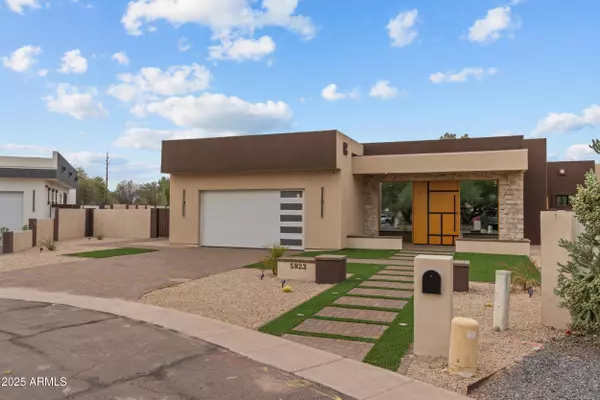 Paradise Valley, AZ 85253,5923 E NORTH Lane