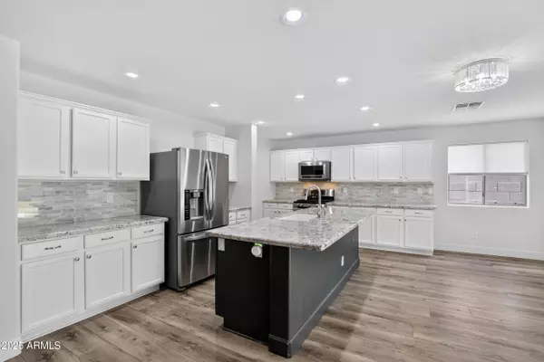 Gilbert, AZ 85234,3533 E HARWELL Road