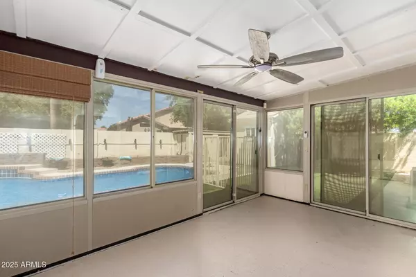 Gilbert, AZ 85234,1426 E REDFIELD Road