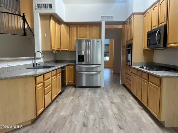 Phoenix, AZ 85083,26739 N 65th Drive