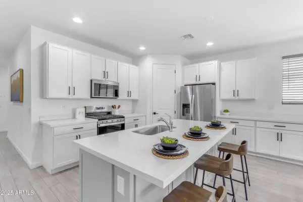 Mesa, AZ 85212,11230 E UPTON Avenue