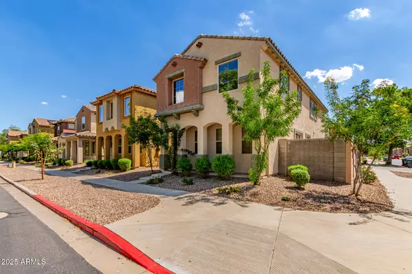 7751 W BERKELEY Road, Phoenix, AZ 85035