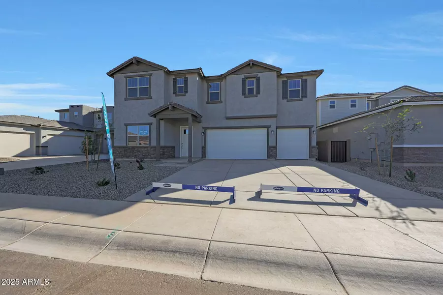 333 W Flax Drive, San Tan Valley, AZ 85140