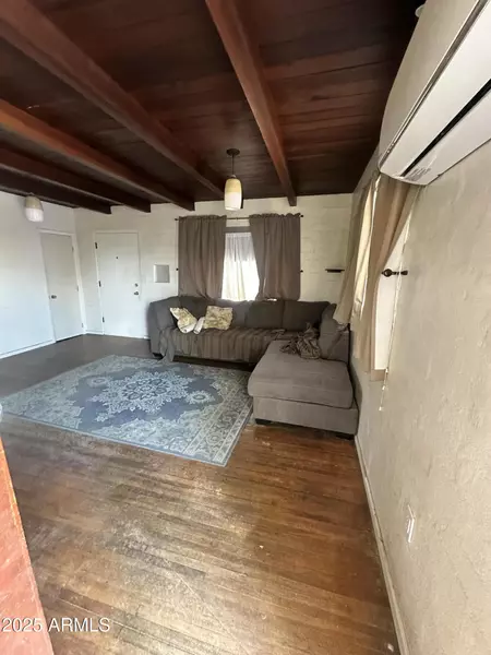 2621 N 14TH Street, Phoenix, AZ 85006