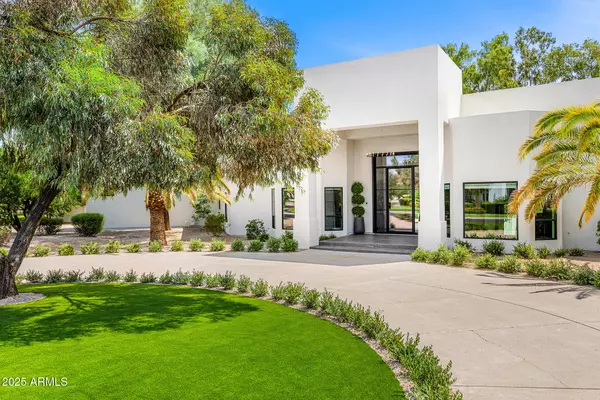 Paradise Valley, AZ 85253,7001 E CABALLO Circle