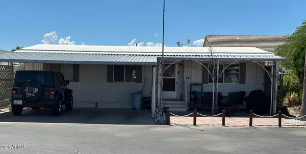 318 S CRISMON Road #24, Mesa, AZ 85208