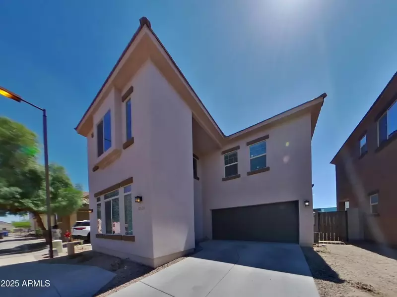 10321 W MONTEROSA Avenue, Phoenix, AZ 85037