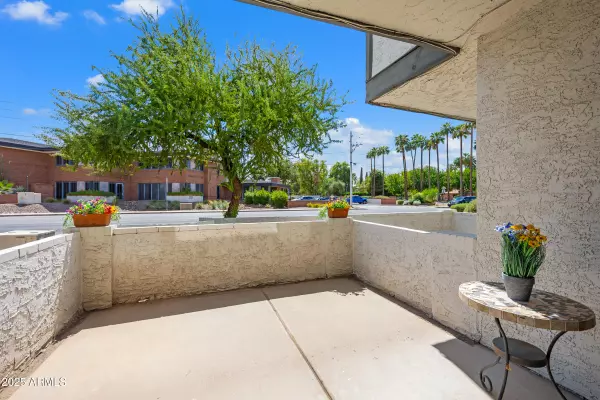 Phoenix, AZ 85014,3411 N 12TH Place #3