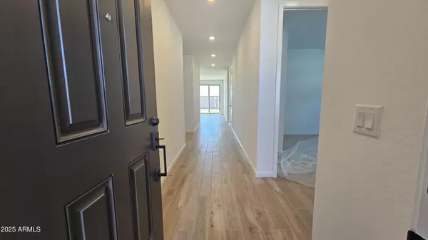 San Tan Valley, AZ 85140,6485 E FIDDLENECK Way