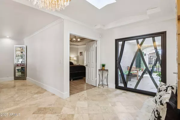 Scottsdale, AZ 85258,8935 N 82ND Street