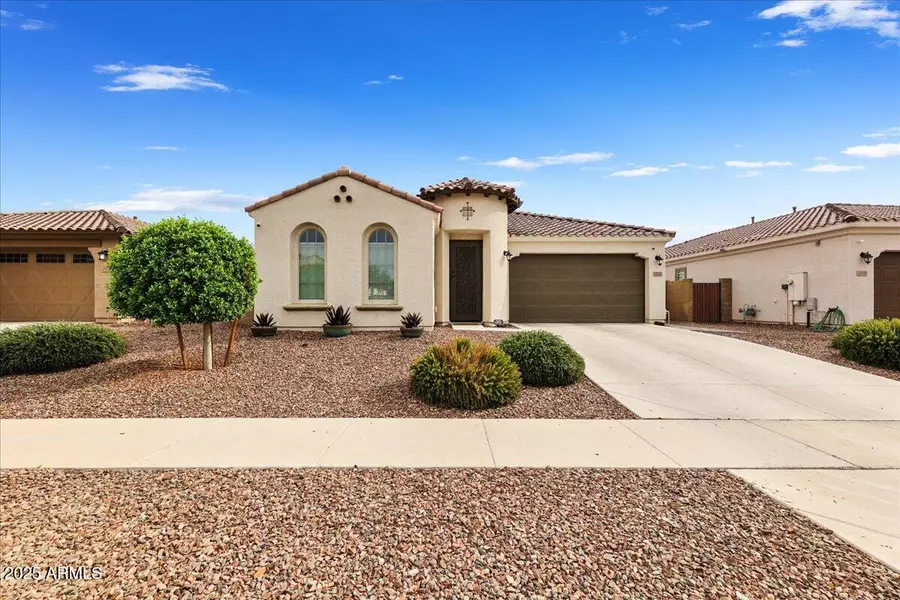 2745 W POLLACK Street, Phoenix, AZ 85041