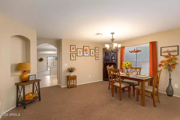 San Tan Valley, AZ 85140,38051 N JONATHAN Street