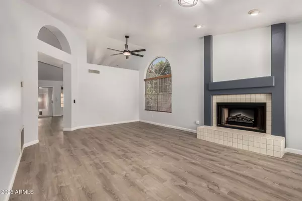 Gilbert, AZ 85234,1210 E SEAHORSE Lane