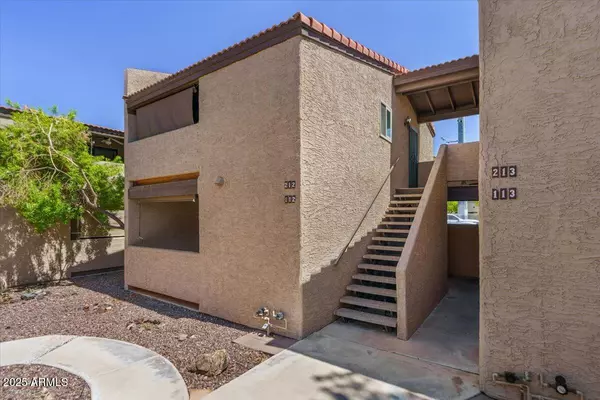 Phoenix, AZ 85008,5146 E OAK Street #112