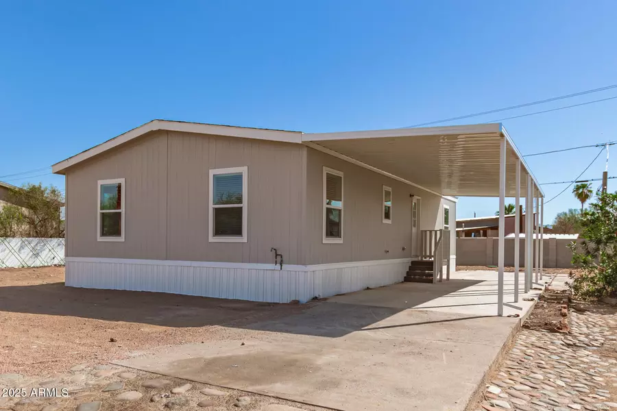 301 N 80TH Street, Mesa, AZ 85207