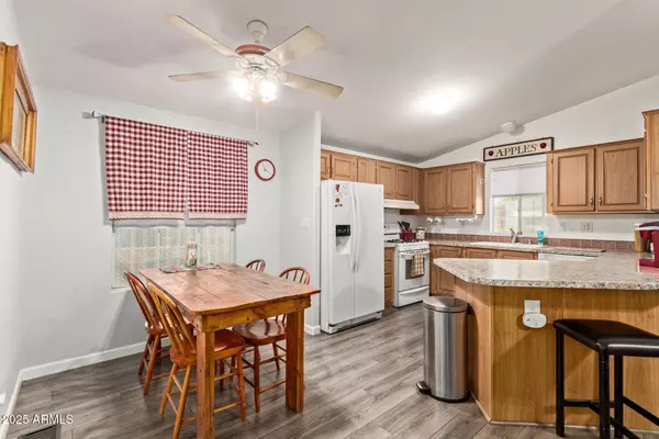 Mesa, AZ 85206,201 S GREENFIELD Road #140