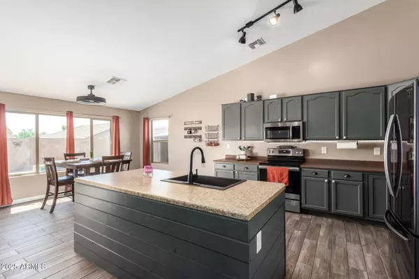 Buckeye, AZ 85326,25519 W RIO VISTA Lane