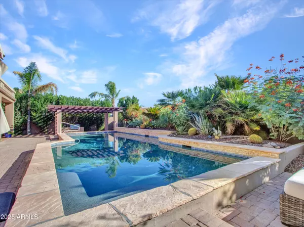 Phoenix, AZ 85083,26217 N 56TH Drive