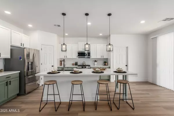 19837 E THORNTON Road, Queen Creek, AZ 85142