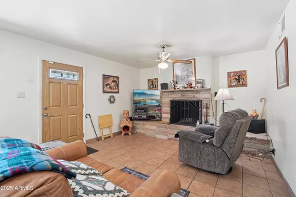Phoenix, AZ 85020,8514 N 8TH Street