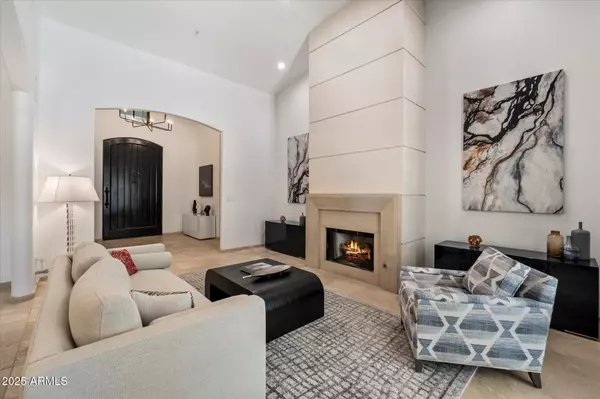 Scottsdale, AZ 85258,10040 N 78TH Place