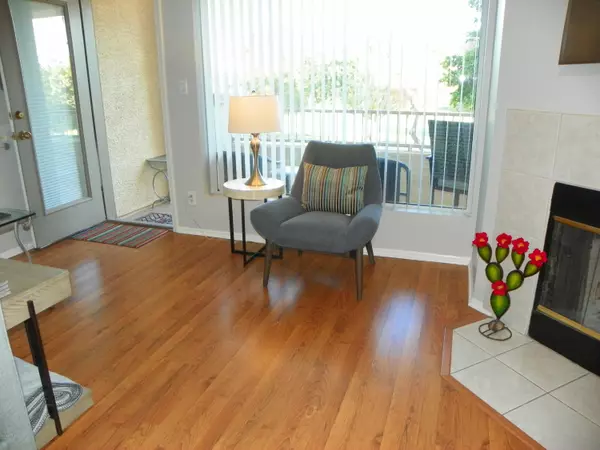 Scottsdale, AZ 85258,10080 E Mountainview Lake Drive #230