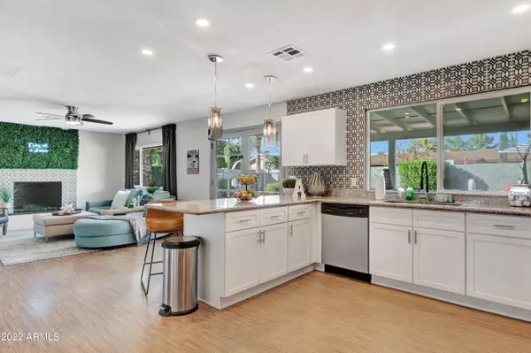 Scottsdale, AZ 85254,4820 E POINSETTIA Drive