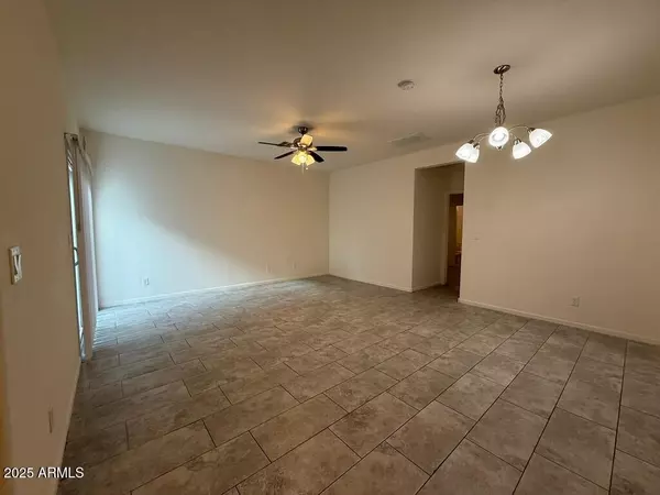 Phoenix, AZ 85041,1723 W POLLACK Street