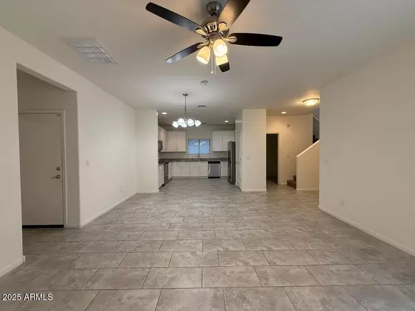 Phoenix, AZ 85041,1723 W POLLACK Street